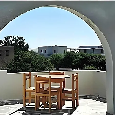 מלון Holidays In Paros &
