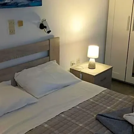 Holidays In Paros & מלון 3*