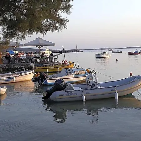 Hotel Holidays In Paros Aliki (Paros)
