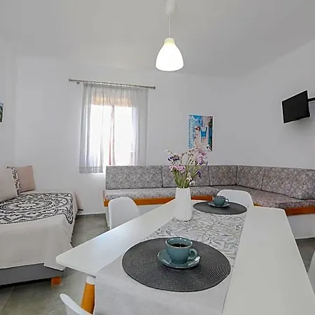 Holidays In Paros Appartement